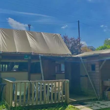 Camping Bois Et Toiles *